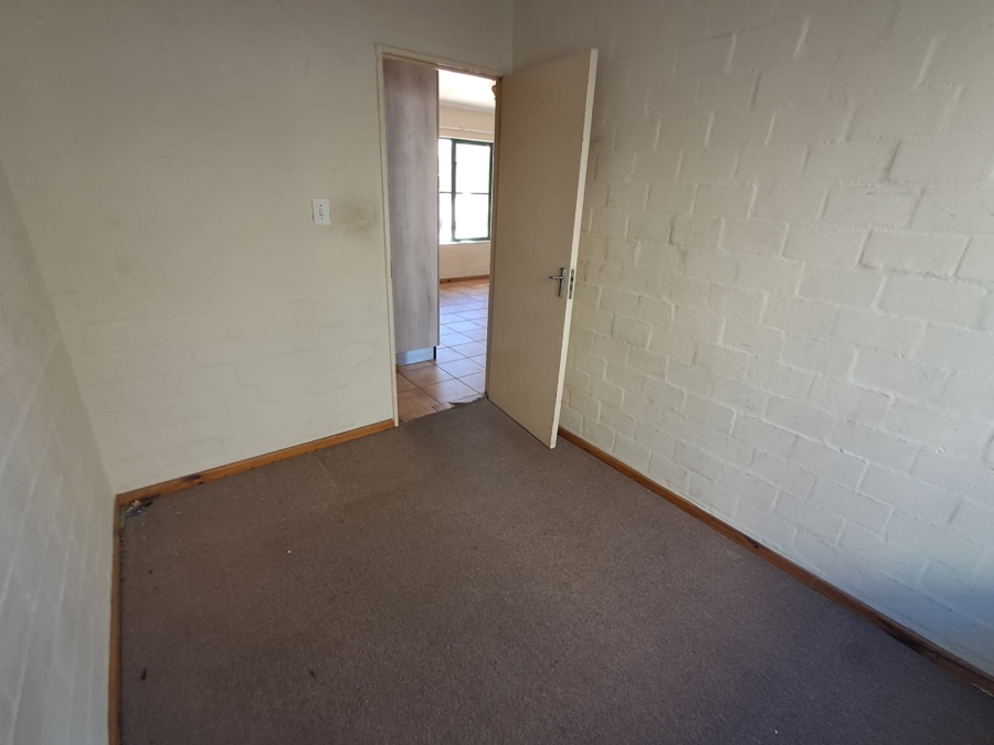 2 Bedroom Property for Sale in Table View Western Cape